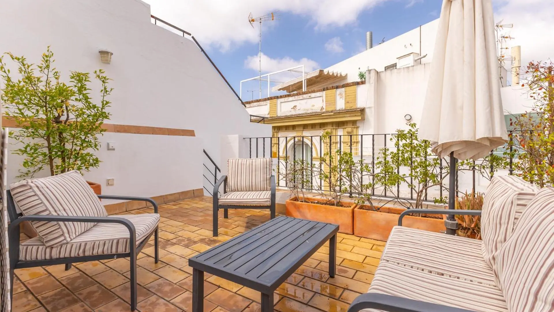 Appartamento Abades Giralda Deluxe By Valcambre Siviglia 0*,
