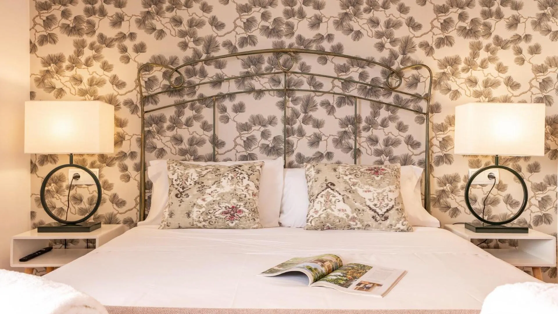 Appartamento Abades Giralda Deluxe By Valcambre Siviglia