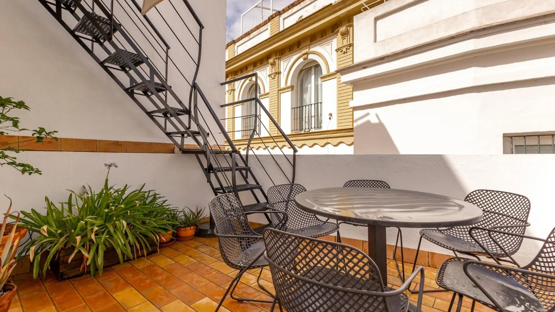 Appartamento Abades Giralda Deluxe By Valcambre Siviglia