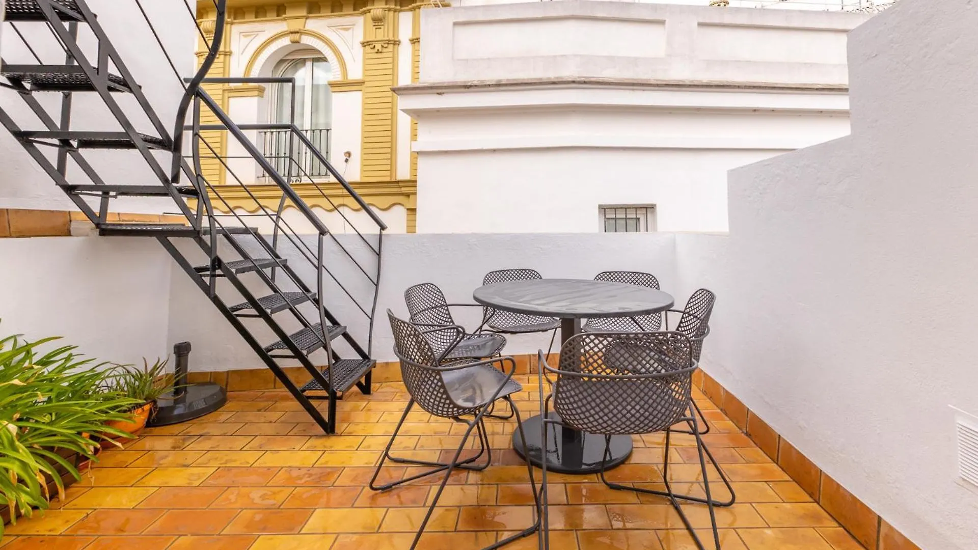Appartamento Abades Giralda Deluxe By Valcambre Siviglia 0*,