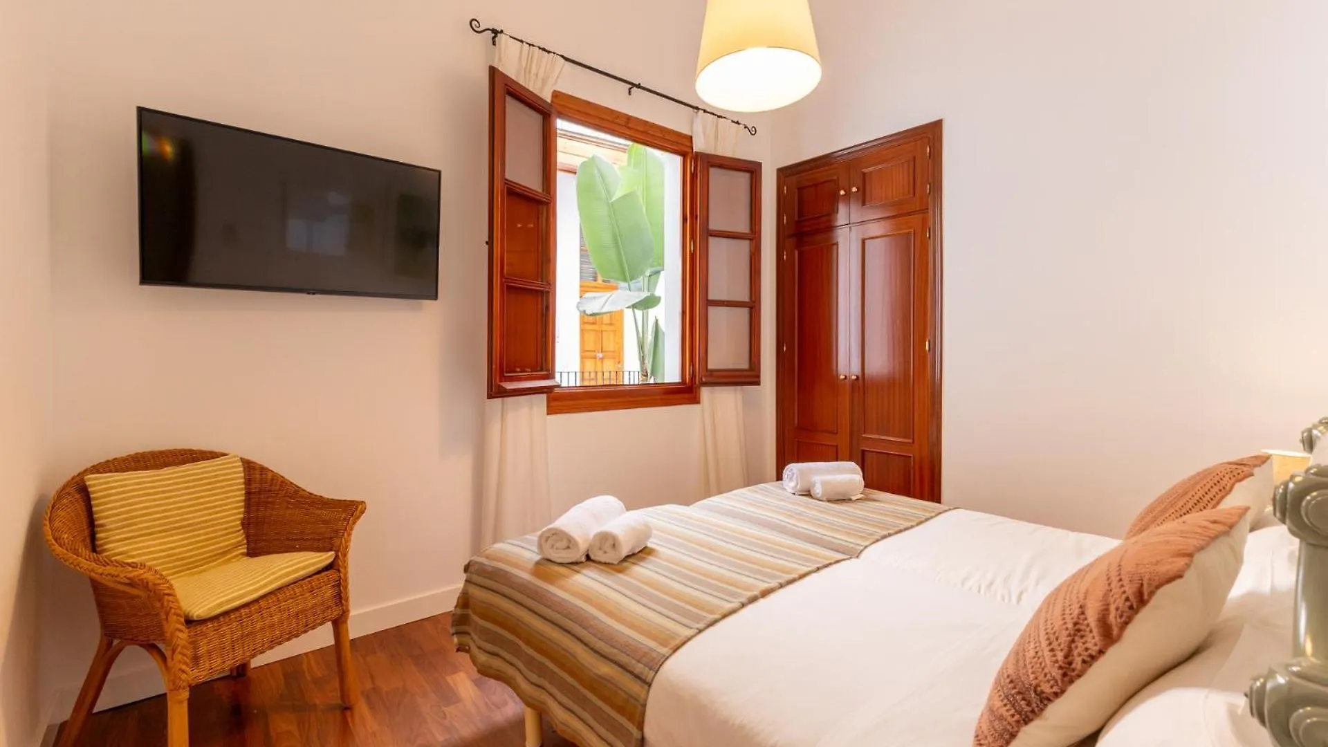 Appartamento Abades Giralda Deluxe By Valcambre Siviglia